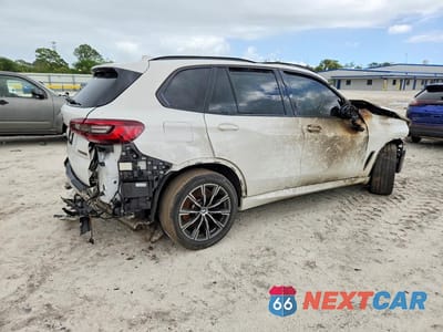 Trzecie zdjęcie samochodu z tyłu: 2022 BMW X5 M50I VIN:5UXJU4C09N9M12771 - miniatura