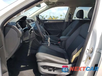 Zdjęcie 7 z 13 samochodu: 2023 VOLKSWAGEN TIGUAN SE VIN:3VV3B7AXXPM057472 - miniatura