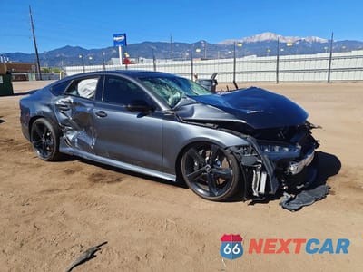 Czwarte zdjęcie samochodu z boku: 2016 AUDI RS7 VIN:WUAW2AFCXGN902912 - miniatura