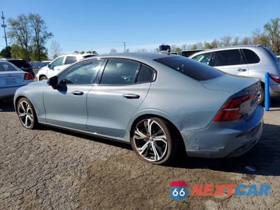 Drugie zdjęcie samochodu z przodu: 2024 VOLVO S60 PLUS VIN:7JRL12TL5RG281214 - miniatura