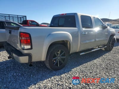 Trzecie zdjęcie samochodu z tyłu: 2007 GMC NEW SIERRA DENALI VIN:2GTEK638471689155 - miniatura