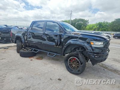 Czwarte zdjęcie samochodu z boku: 2021 RAM 1500 BIG HORN VIN:1C6SRFFT8MN735506 - miniatura