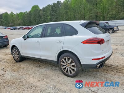 Drugie zdjęcie samochodu z przodu: 2018 PORSCHE CAYENNE VIN:WP1AA2A22JKA06447 - miniatura