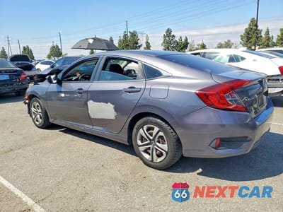 Drugie zdjęcie samochodu z przodu: 2018 HONDA CIVIC LX VIN:2HGFC2F54JH513511 - miniatura