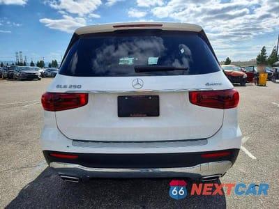 Zdjęcie 6 z 13 samochodu: 2024 MERCEDES-BENZ GLB 250 4MATIC VIN:W1N4M4HB8RW378590 - miniatura
