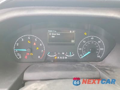 Zdjęcie 9 z 13 samochodu: 2020 FORD TRANSIT 250 DELIVERY VAN VIN:1FTBR3X89LKB32632 - miniatura