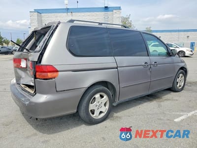 Trzecie zdjęcie samochodu z tyłu: 2000 HONDA ODYSSEY EX VIN:2HKRL1867YH524001 - miniatura