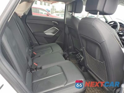 Zdjęcie 10 z 12 samochodu: 2024 AUDI Q3 KOMFORT 45 2.0 TF VIN:WA1DECF36R1025704 - miniatura