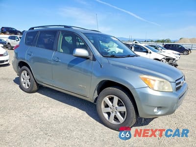 Czwarte zdjęcie samochodu z boku: 2007 TOYOTA RAV4 LIMITED VIN:JTMBK31V675029594 - miniatura