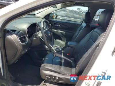 Zdjęcie 7 z 13 samochodu: 2019 CHEVROLET EQUINOX LT VIN:2GNAXKEV7K6124008 - miniatura