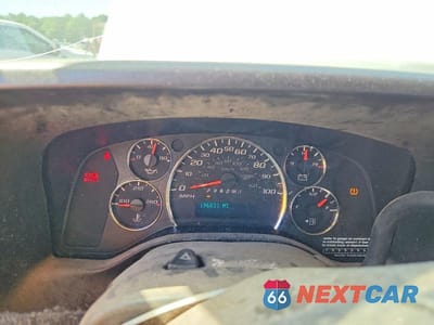 Zdjęcie 9 z 13 samochodu: 2015 GMC SAVANA G2500 DELIVERY VAN VIN:1GTW7FCF6F1907444 - miniatura