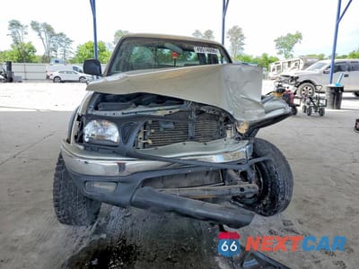 Piąte zdjęcie samochodu w środku: 2002 TOYOTA TACOMA DOUBLE CAB PRERUNNER VIN:5TEGN92N02Z077368 - miniatura