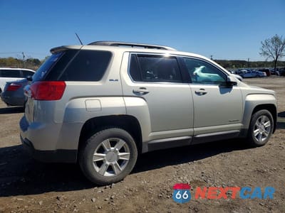 Trzecie zdjęcie samochodu z tyłu: 2013 GMC TERRAIN SLE VIN:2GKFLTEK2D6426495 - miniatura