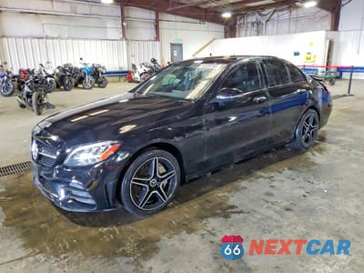 2019 MERCEDES-BENZ C 300 4MATIC 55SWF8EB4KU307420 - główne zdjęcie licytacji z USA - miniatura