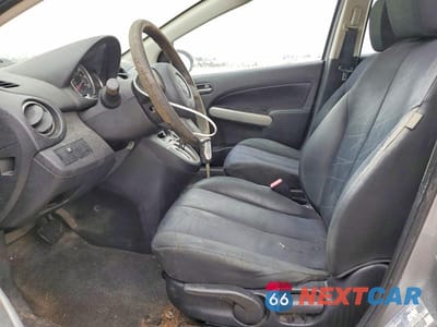 Zdjęcie 7 z 12 samochodu: 2013 MAZDA MAZDA2 VIN:JM1DE1KY6D0161924 - miniatura