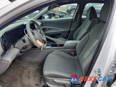 Zdjęcie 7 z 12 samochodu: 2025 HYUNDAI ELANTRA SEL CONVENIENCE VIN:KMHLS4DG9SU909318 - miniatura
