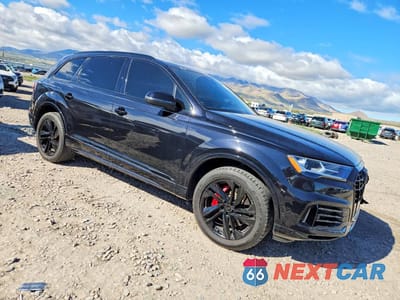 Czwarte zdjęcie samochodu z boku: 2021 AUDI Q7 PREMIUM VIN:WA1AXAF7XMD023076 - miniatura