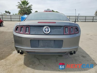 Zdjęcie 6 z 12 samochodu: 2014 FORD MUSTANG VIN:1ZVBP8AM3E5241336 - miniatura
