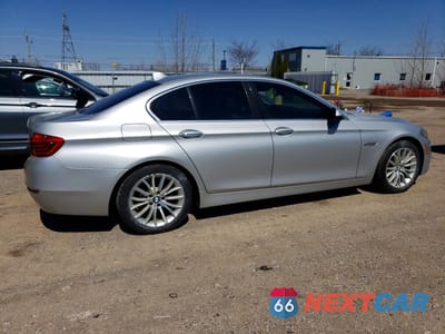 Trzecie zdjęcie samochodu z tyłu: 2014 BMW 528 XI VIN:WBA5A7C54ED612959 - miniatura