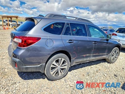 Trzecie zdjęcie samochodu z tyłu: 2018 SUBARU OUTBACK 3.6R LIMITED VIN:4S4BSENC0J3293025 - miniatura