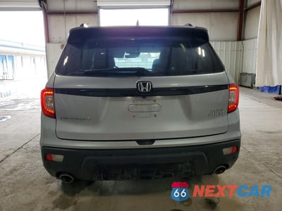 Zdjęcie 6 z 12 samochodu: 2020 HONDA PASSPORT ELITE VIN:5FNYF8H00LB006617 - miniatura