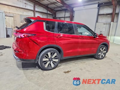 Trzecie zdjęcie samochodu z tyłu: 2025 MITSUBISHI OUTLANDER SE VIN:JA4J4VA89SZ032433 - miniatura