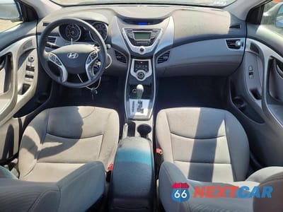 Zdjęcie 8 z 11 samochodu: 2011 HYUNDAI ELANTRA GLS VIN:KMHDH4AE6BU167708 - miniatura