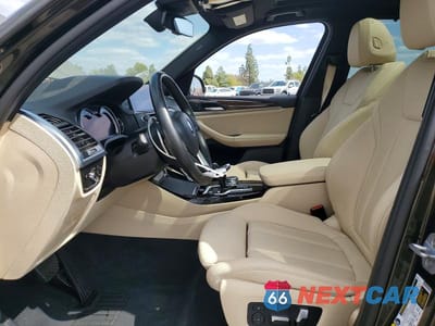 Zdjęcie 7 z 13 samochodu: 2019 BMW X3 SDRIVE30I VIN:5UXTR7C59KLE98012 - miniatura