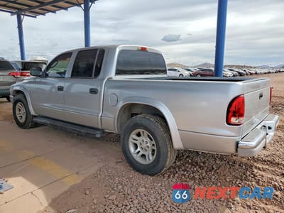 Drugie zdjęcie samochodu z przodu: 2003 DODGE DAKOTA QUAD SLT VIN:1D7HL48N43S133988 - miniatura