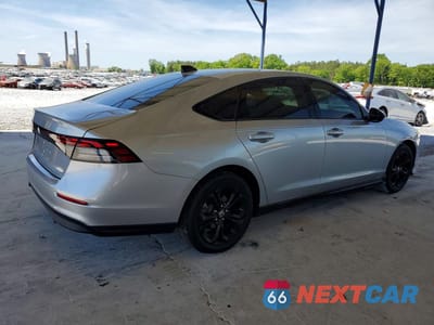 Trzecie zdjęcie samochodu z tyłu: 2025 HONDA ACCORD SE VIN:1HGCY1F46SA067173 - miniatura
