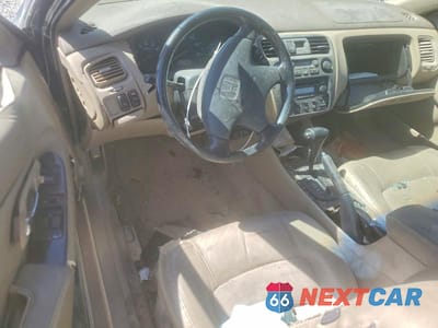 Zdjęcie 8 z 12 samochodu: 2000 HONDA ACCORD EX VIN:1HGCG2255YA041471 - miniatura