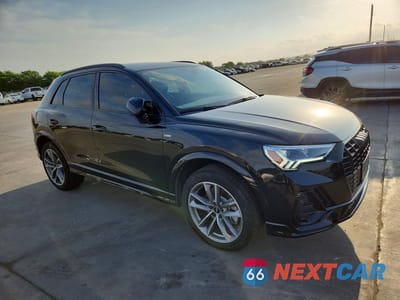 Czwarte zdjęcie samochodu z boku: 2025 AUDI Q3 PREMIUM S LINE 45 VIN:WA1DECF33S1069259 - miniatura