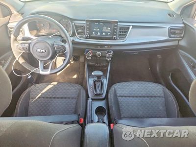 Zdjęcie 8 z 12 samochodu: 2020 KIA RIO S VIN:3KPA24AD5LE273499 - miniatura