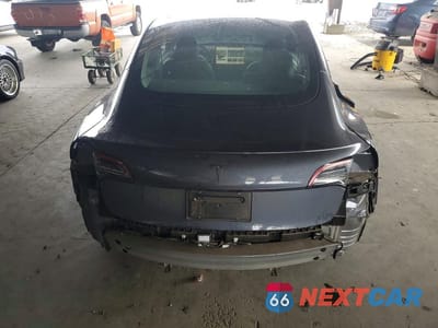 Zdjęcie 6 z 13 samochodu: 2023 TESLA MODEL 3 VIN:5YJ3E1EA3PF581477 - miniatura