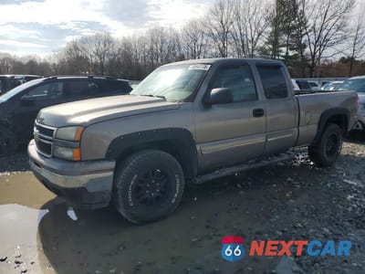 2006 CHEVROLET SILVERADO K1500 1GCEK19V86Z210600 - główne zdjęcie licytacji z USA - miniatura