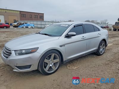 2016 FORD TAURUS SEL 1FAHP2H87GG111706 - główne zdjęcie licytacji z USA - miniatura