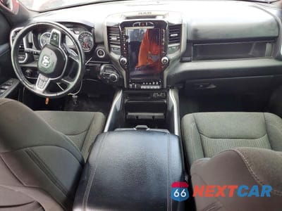 Zdjęcie 8 z 11 samochodu: 2020 RAM 1500 VIN:1C6SRFFT8LN290389 - miniatura