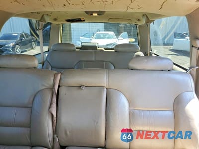Zdjęcie 10 z 14 samochodu: 1996 CHEVROLET SUBURBAN C1500 VIN:1GNEC16R7TJ348781 - miniatura