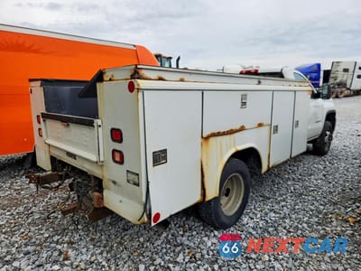 Trzecie zdjęcie samochodu z tyłu: 2015 GMC SIERRA C3500 HEAVY DUTY VIN:1GD311C89FF149896 - miniatura