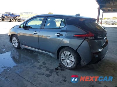 Drugie zdjęcie samochodu z przodu: 2018 NISSAN LEAF S VIN:1N4AZ1CP1JC303853 - miniatura