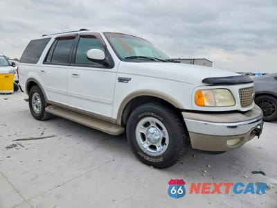 Czwarte zdjęcie samochodu z boku: 2002 FORD EXPEDITION EDDIE BAUER VIN:1FMRU17W32LA47547 - miniatura