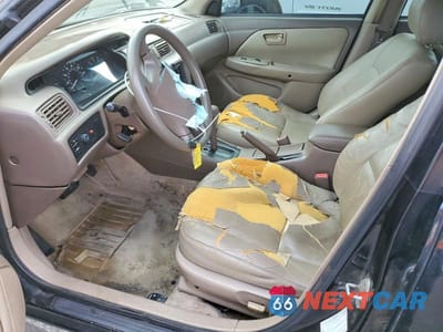 Zdjęcie 7 z 11 samochodu: 2000 TOYOTA CAMRY LE VIN:4T1BG22K1YU939110 - miniatura