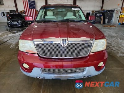 Piąte zdjęcie samochodu w środku: 2004 LINCOLN NAVIGATOR VIN:5LMFU28RX4LJ30491 - miniatura