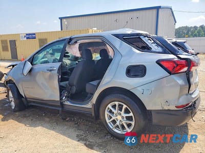 Drugie zdjęcie samochodu z przodu: 2024 CHEVROLET EQUINOX LT VIN:3GNAXKEG4RL158365 - miniatura