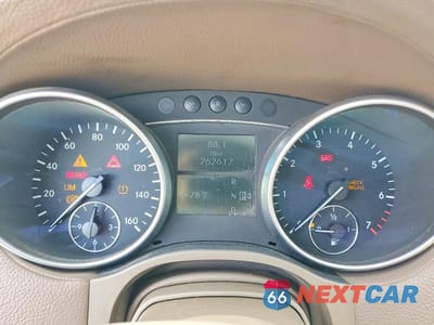 Zdjęcie 9 z 12 samochodu: 2008 MERCEDES-BENZ GL 450 4MATIC VIN:4JGBF71E98A313947 - miniatura