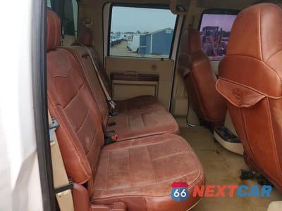 Zdjęcie 10 z 12 samochodu: 2008 FORD F350 SUPER DUTY FLATBED TRUCK VIN:1FTWW33R58EB18726 - miniatura