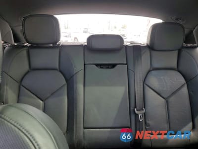 Zdjęcie 10 z 13 samochodu: 2021 PORSCHE MACAN S VIN:WP1AB2A59MLB37977 - miniatura