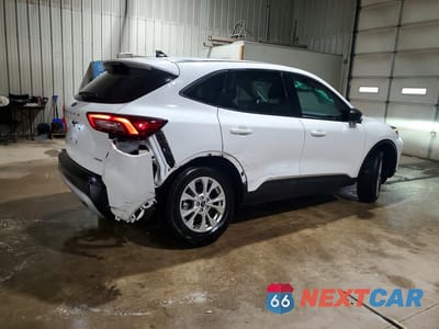Trzecie zdjęcie samochodu z tyłu: 2025 FORD ESCAPE ACTIVE VIN:1FMCU9GN0SUB05202 - miniatura