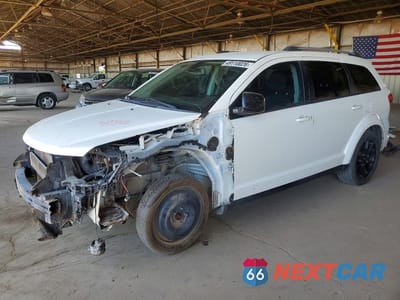 2018 DODGE JOURNEY SXT 3C4PDCBG4JT491384 - główne zdjęcie licytacji z USA - miniatura