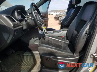 Zdjęcie 7 z 14 samochodu: 2018 JEEP GRAND CHEROKEE LAREDO VIN:1C4RJFAG0JC190675 - miniatura